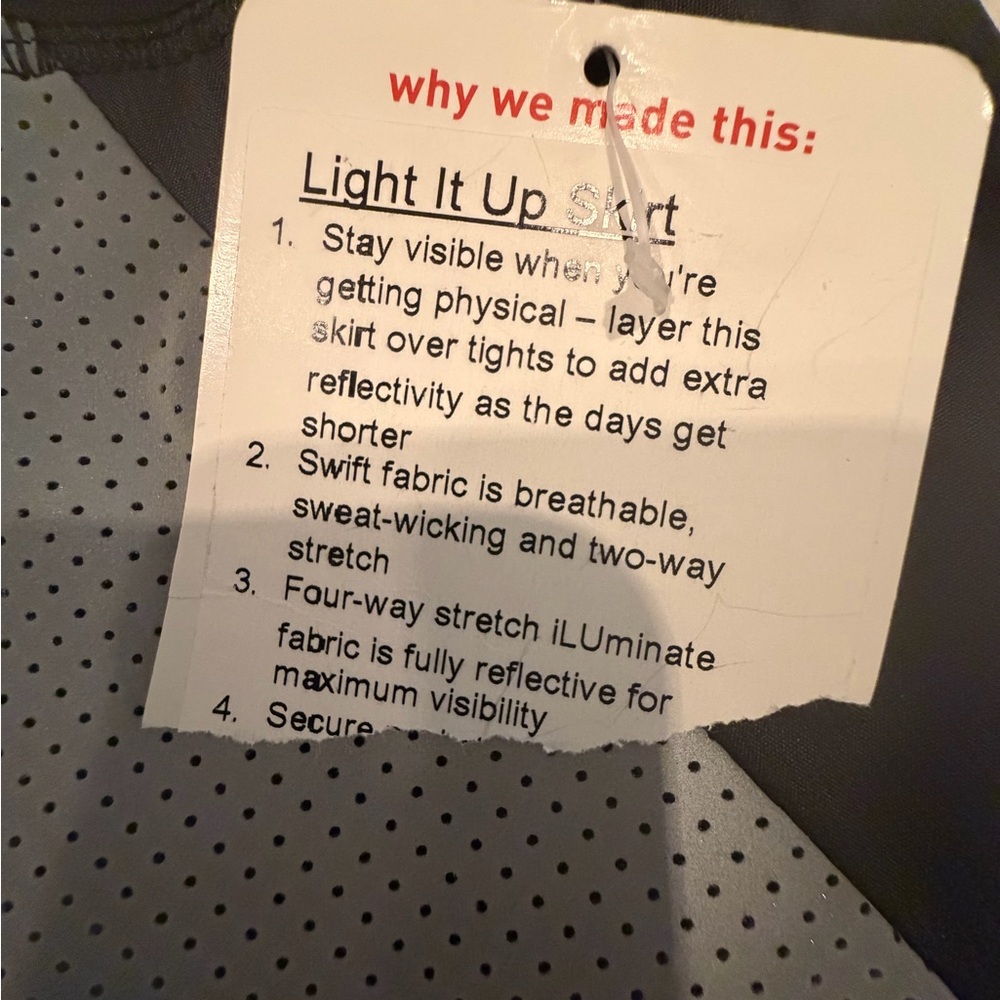 Vintage!! lululemon athletica light it up skirt  super rare new wit tags - Picture 4 of 5